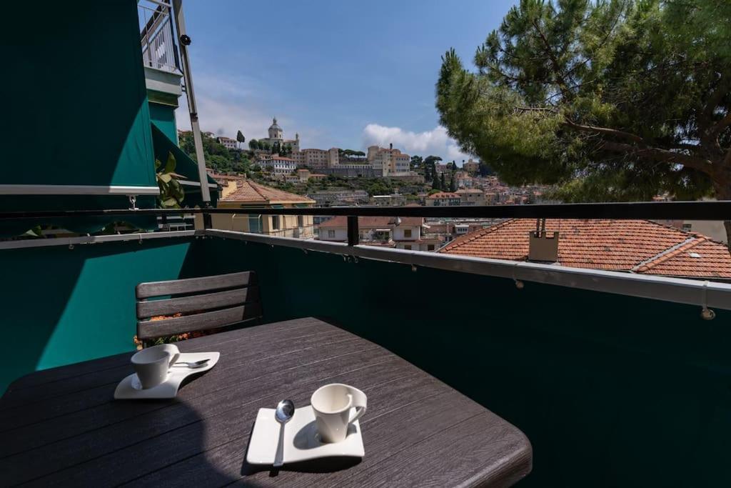 Victor Free Private Parking Apartment